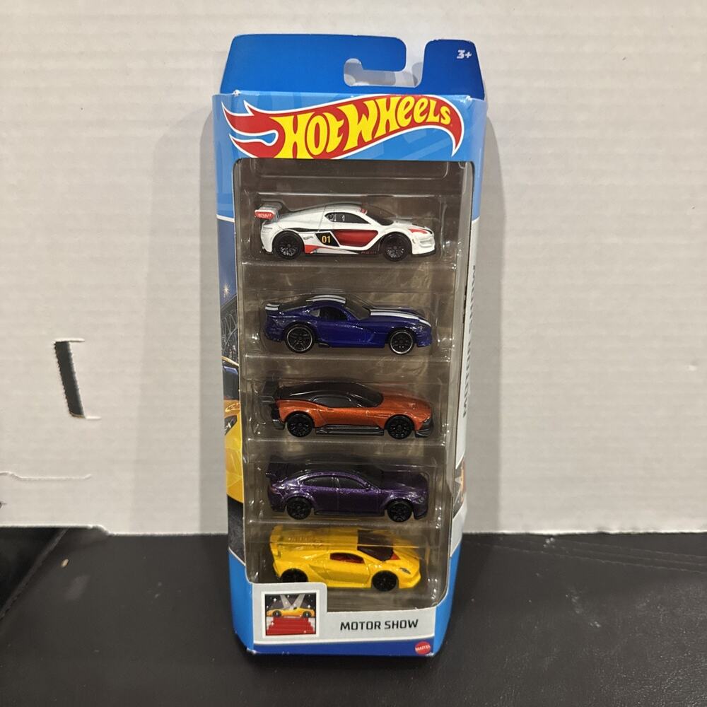 Hot Wheels Motor Show 5 Pack Sealed Lamborghini Aston Martin Jaguar 2021
